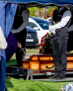 Ceremonia pogrzebowa (11)