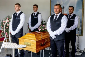 Ceremonia pogrzebowa (15)