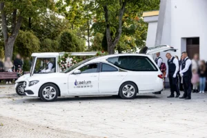 Ceremonia pogrzebowa (19)