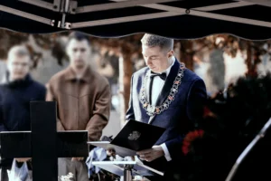 Ceremonia pogrzebowa (51)