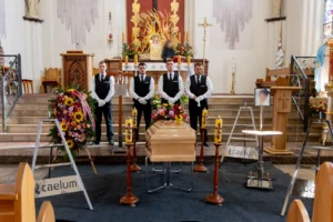 Ceremonia pogrzebowa (53)