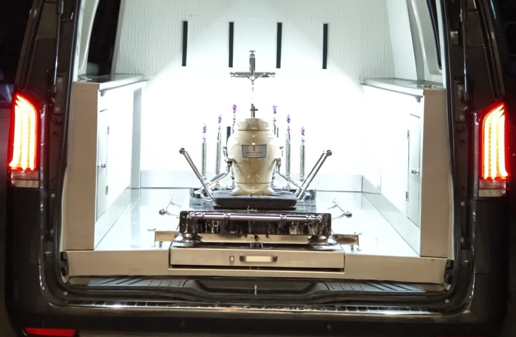 WhatsApp Image 2025-12-31 at 12.33.52